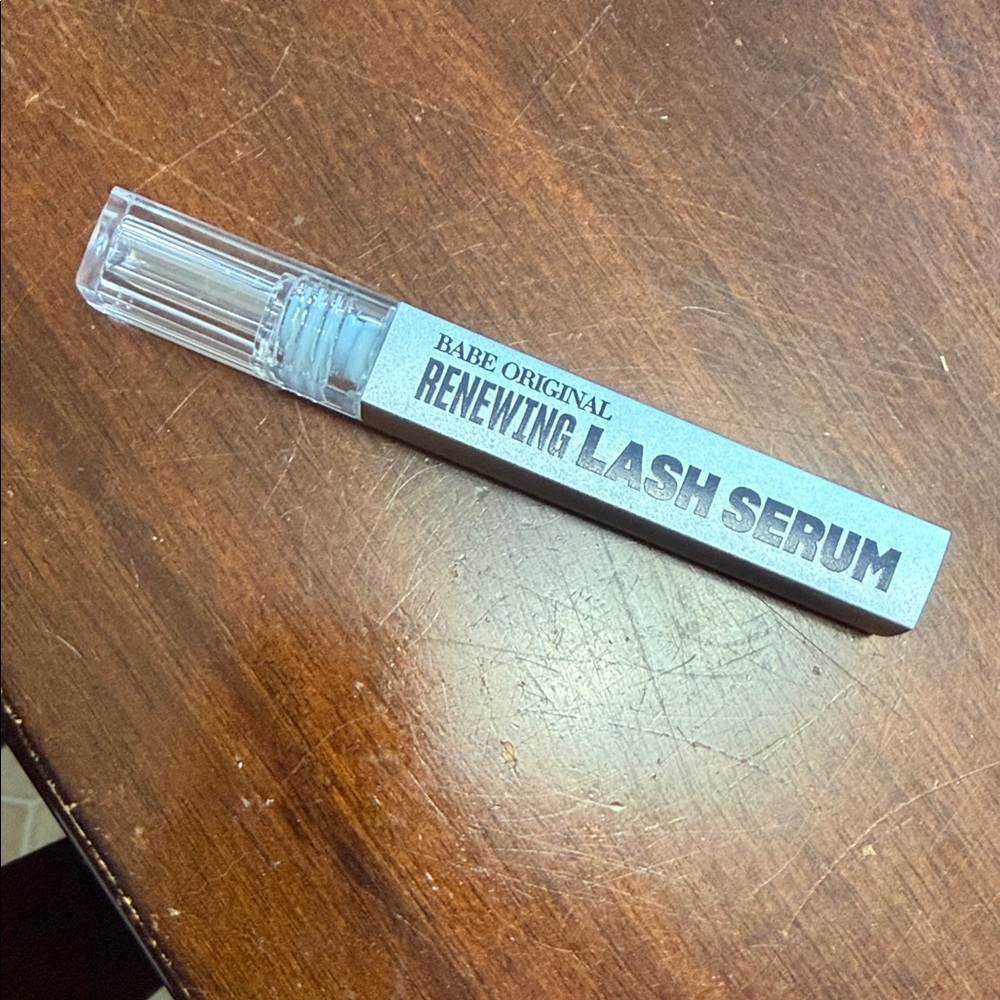 Babe Original Renewing Lash Serum - Silver